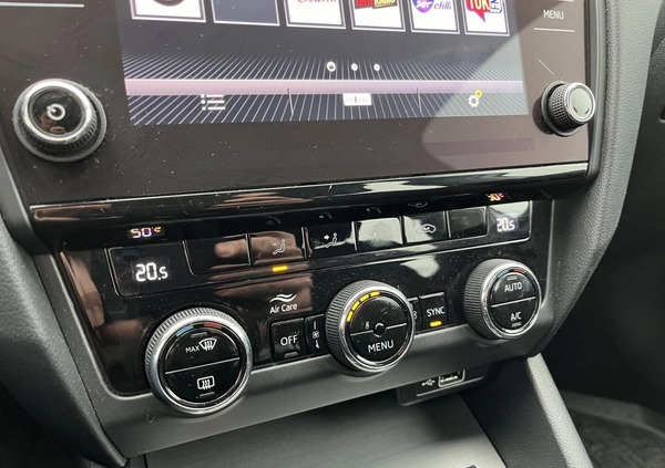 Skoda Octavia cena 54900 przebieg: 109819, rok produkcji 2018 z Szczawno-Zdrój małe 254